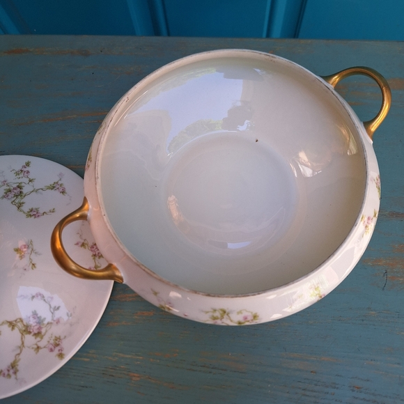 Limoges France Serving Bowl with Lid Pink Roses Gold Leaf Casserole Dish - Picture 13 of 15